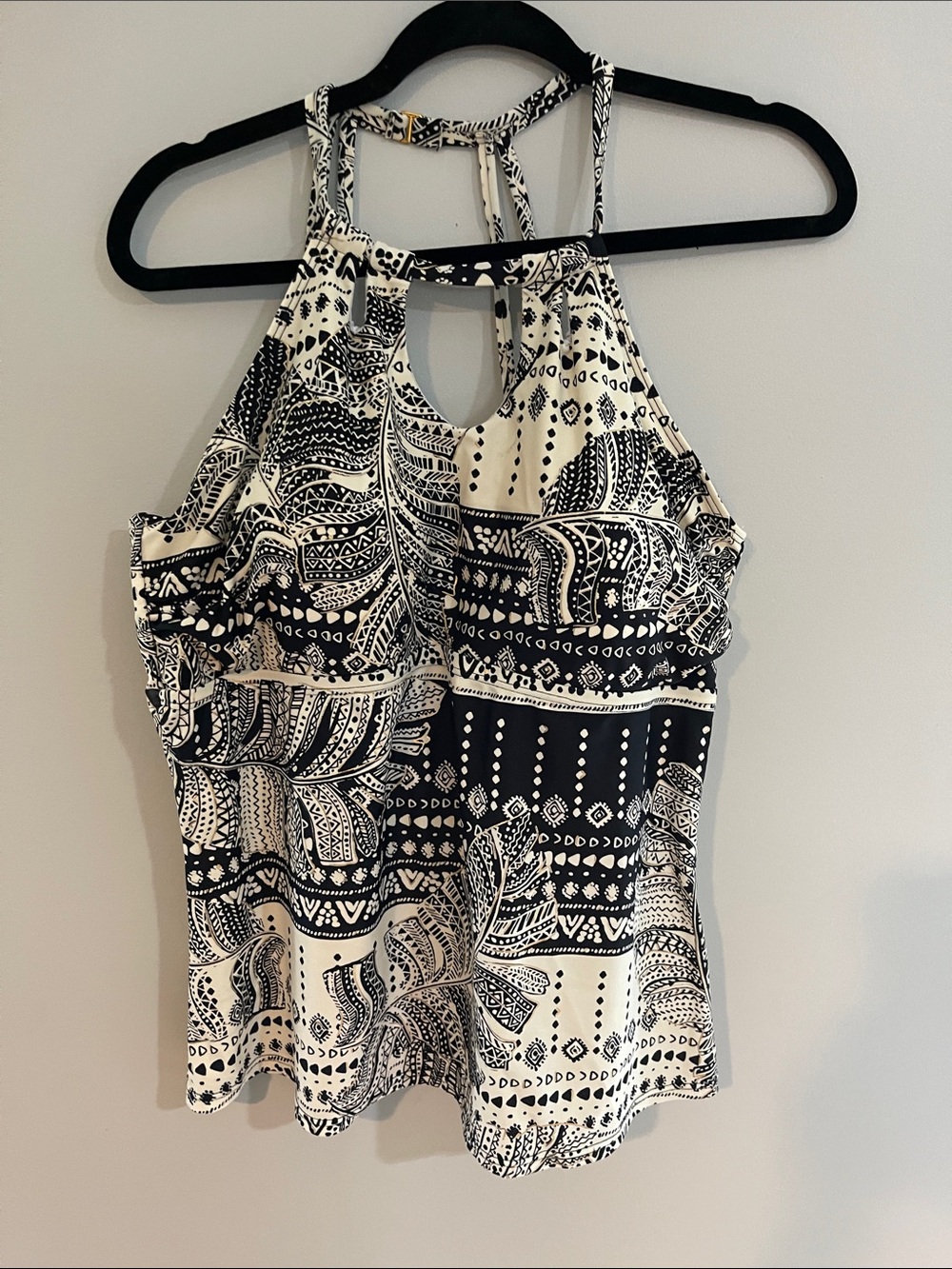 St. John's Bay Black & White Halter Tankini Top